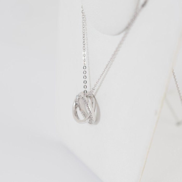VENDOME AOYAMA Vendome Aoyama K18 white gold diamond double circle necklace with case
