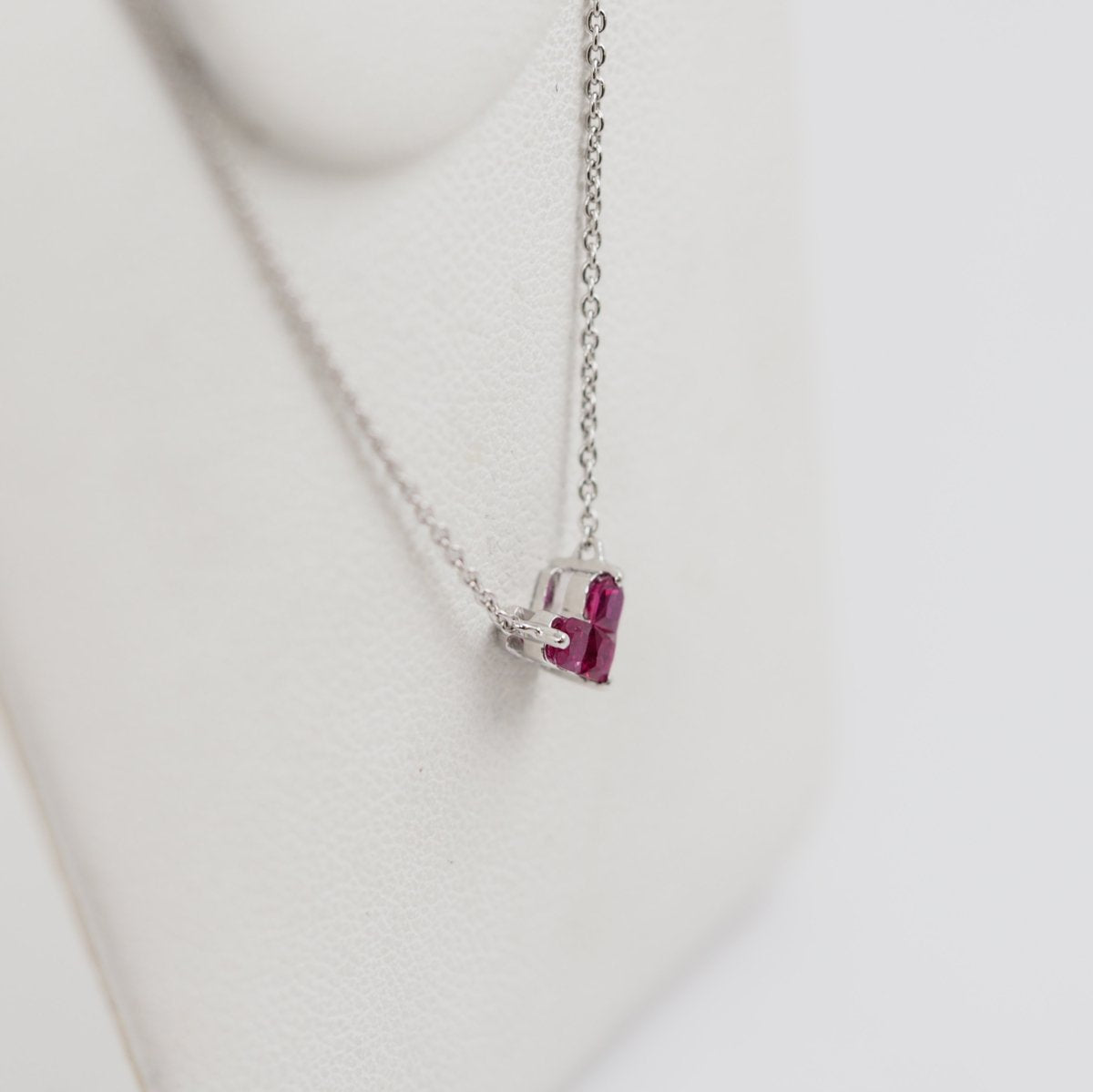 STAR JEWELRY Mystery Heart Ruby 0.25ct K18 White Gold Necklace
