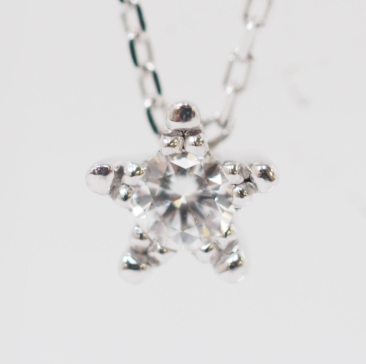 STAR JEWELRY K18 white gold diamond 0.04ct star necklace with case