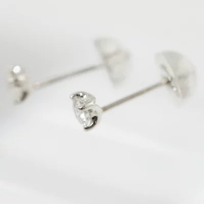 4℃ Pt900 1粒ダイヤモンド0.108ct/0.106ct ピアス