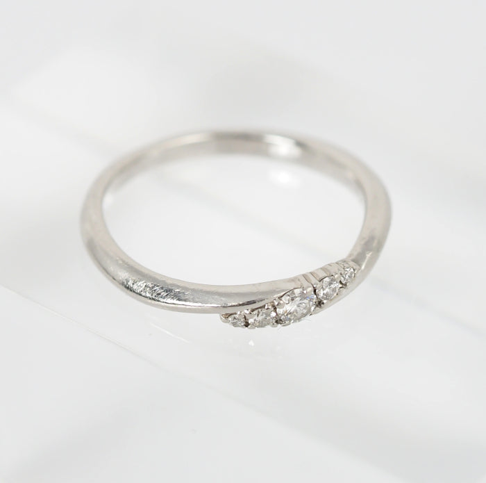 STAR JEWELRY スタージュエリー Pt950 ダイヤ0.09ct ウエーブ リング 8号 正規保証書付