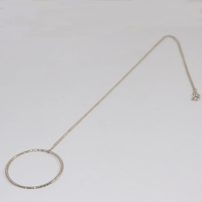 Tiffany & Co. Tiffany SV925 Silver Hammered Circle Necklace with Case