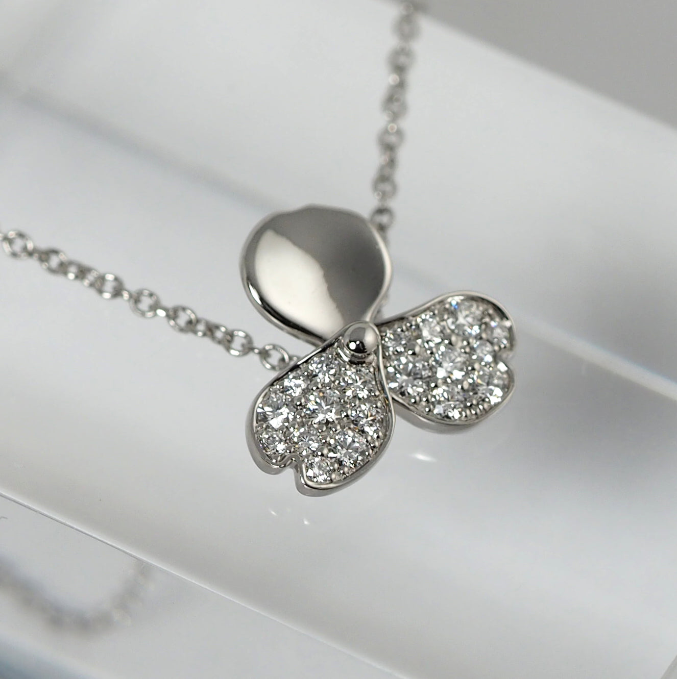 Tiffany & Co. Tiffany Pt950 Diamond Paper Flower Bracelet with Case