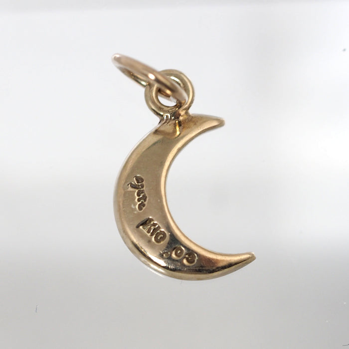 agete Agate K10YG/0.03ct Diamond Crescent Moon Silver/Shell Cross Silver/Pearl Plate Charm Necklace with Storage Bag