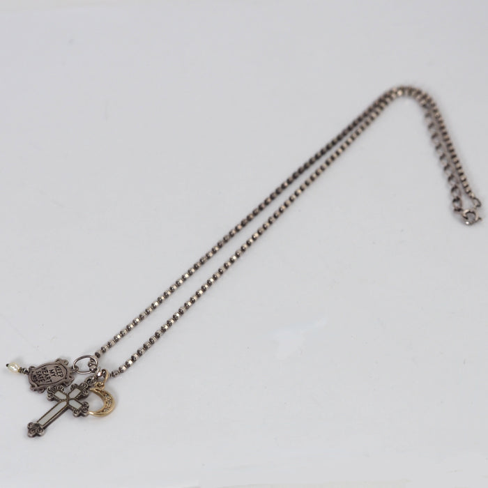 agete Agate K10YG/0.03ct Diamond Crescent Moon Silver/Shell Cross Silver/Pearl Plate Charm Necklace with Storage Bag
