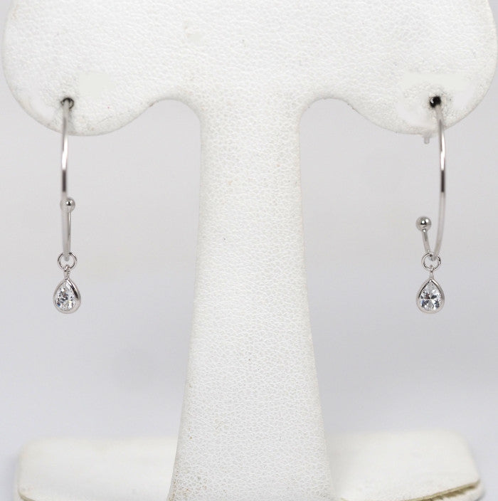 4℃ K10 White Gold Zirconia Hoop Earrings