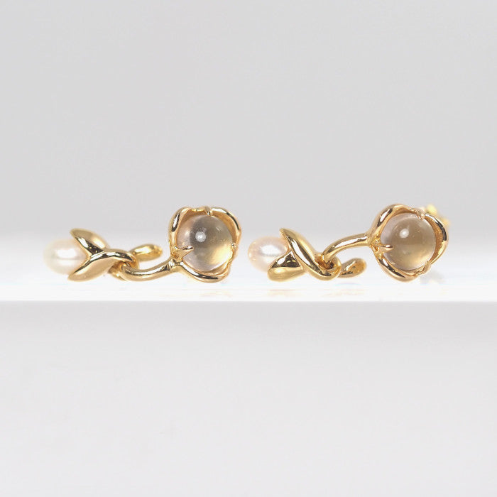 4℃ K18イエローゴールド パール ムーンストーン ピアス