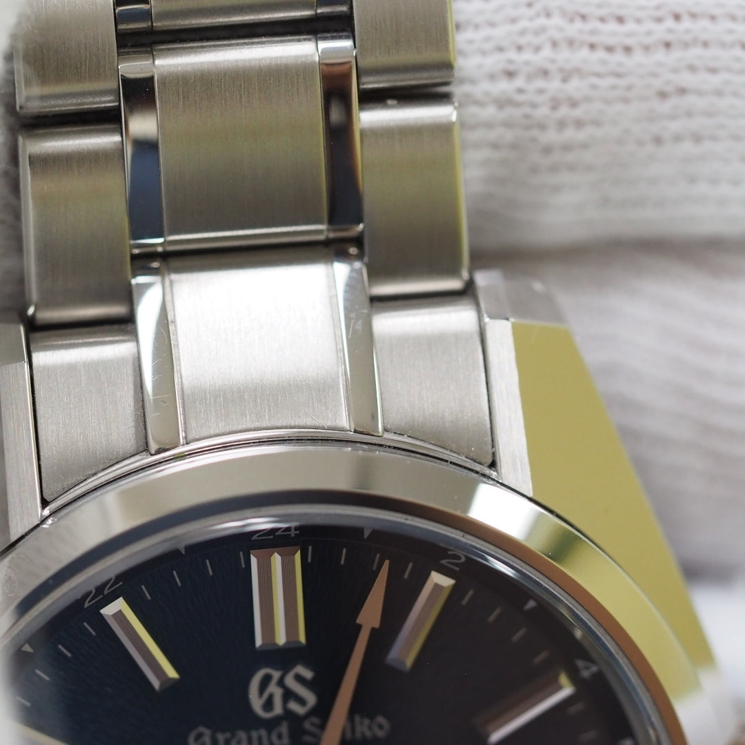 grand seiko heritage
 Hi-Beat SBGJ235 9S86-00A0