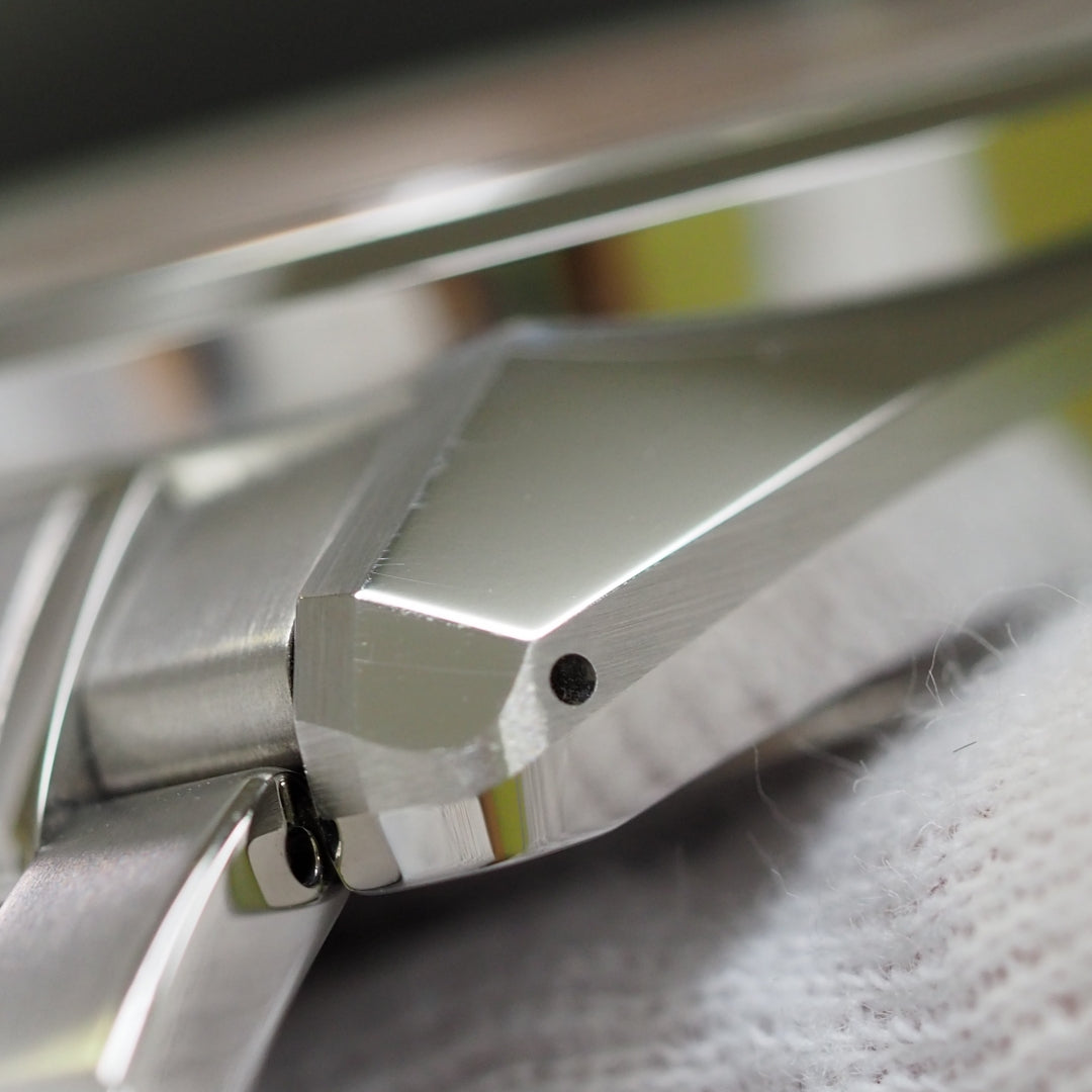 grand seiko heritage
 Hi-Beat SBGJ235 9S86-00A0