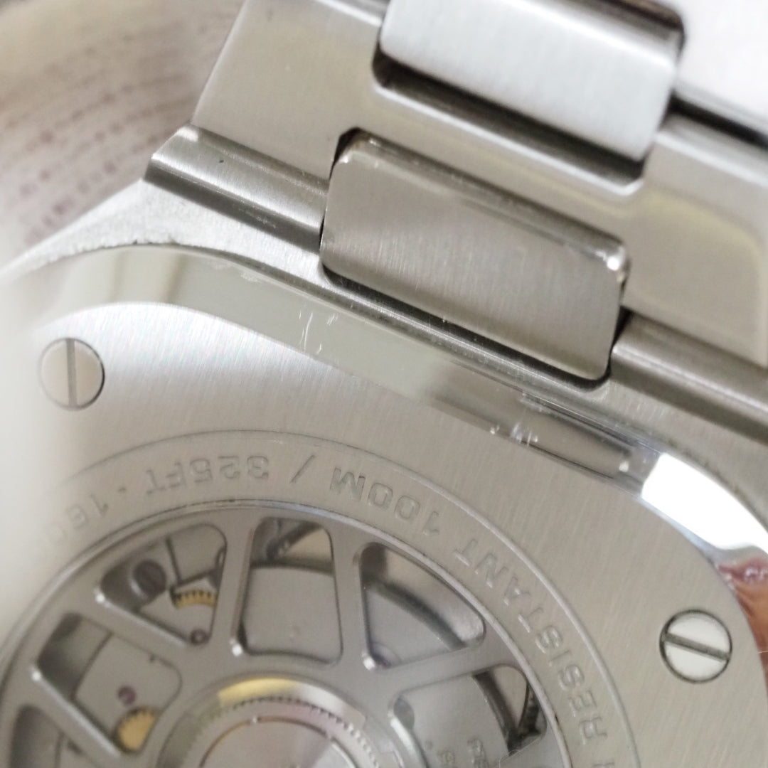 Bell & Ross BR 05
 Gmt BR05G-BL-ST/SST