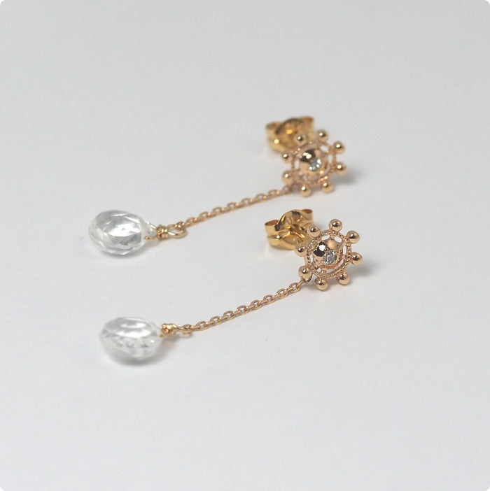 4℃ K10 Yellow Gold Diamond and Clear Stone Charm Earrings