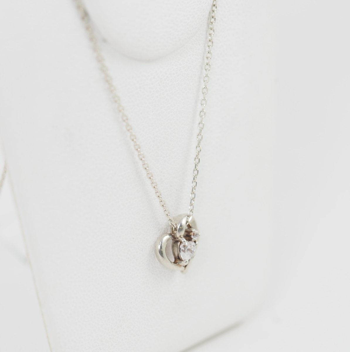 4℃ Open Heart Silver Clear Stone Necklace with Case