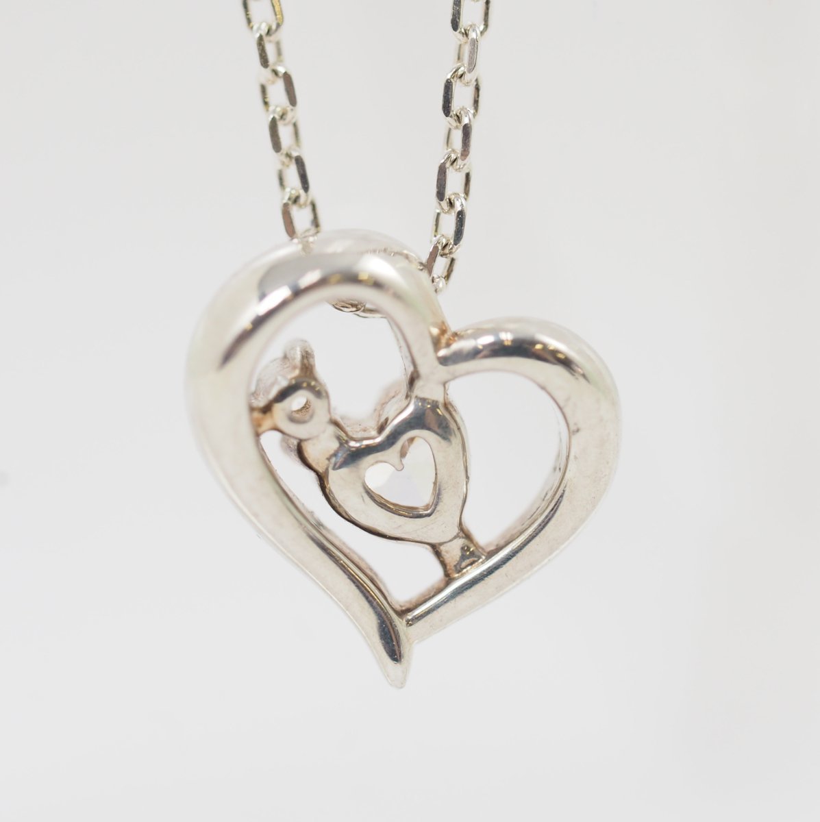 4℃ Open Heart Silver Clear Stone Necklace with Case