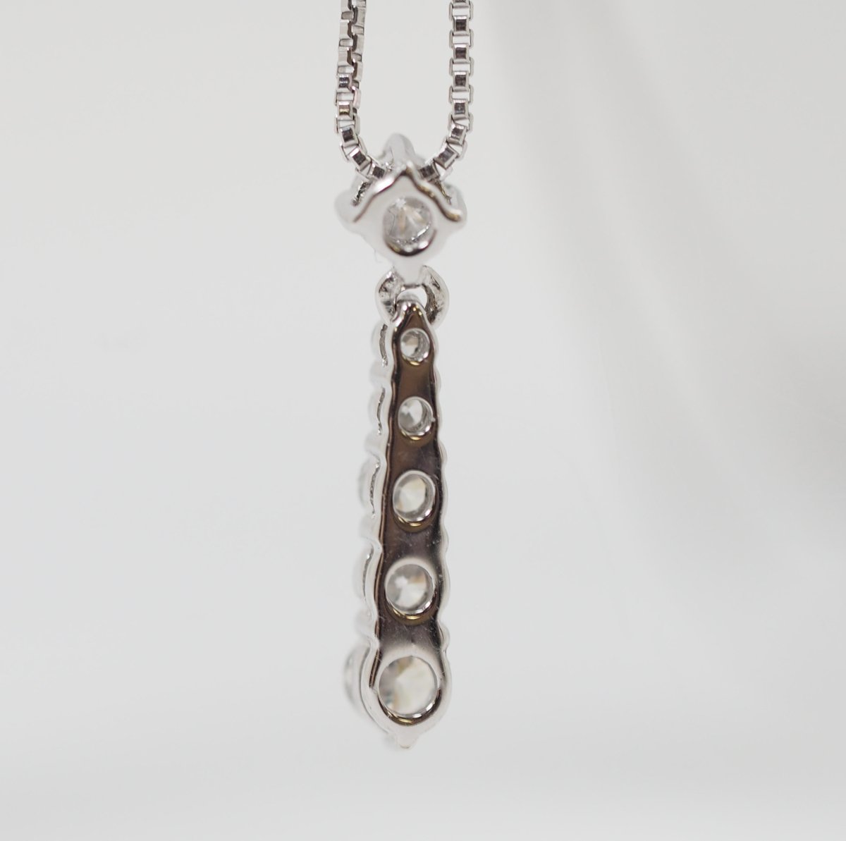 4℃ K18 White Gold K18WG Gradient Diamond Line Necklace