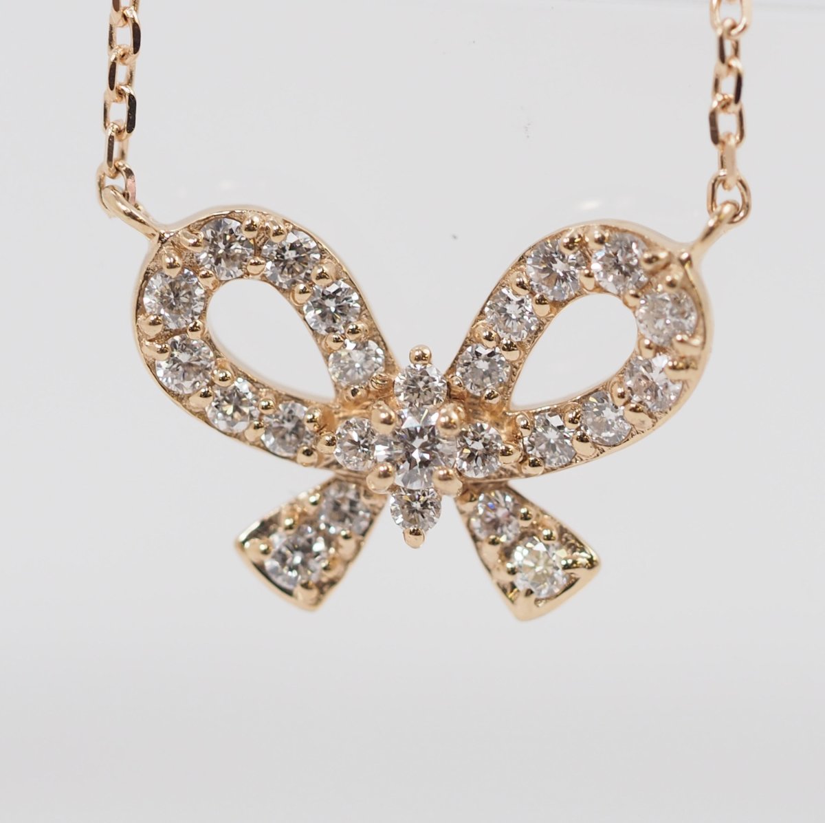 Ponte Vecchio K18PG Diamond 0.20ct Ribbon Necklace