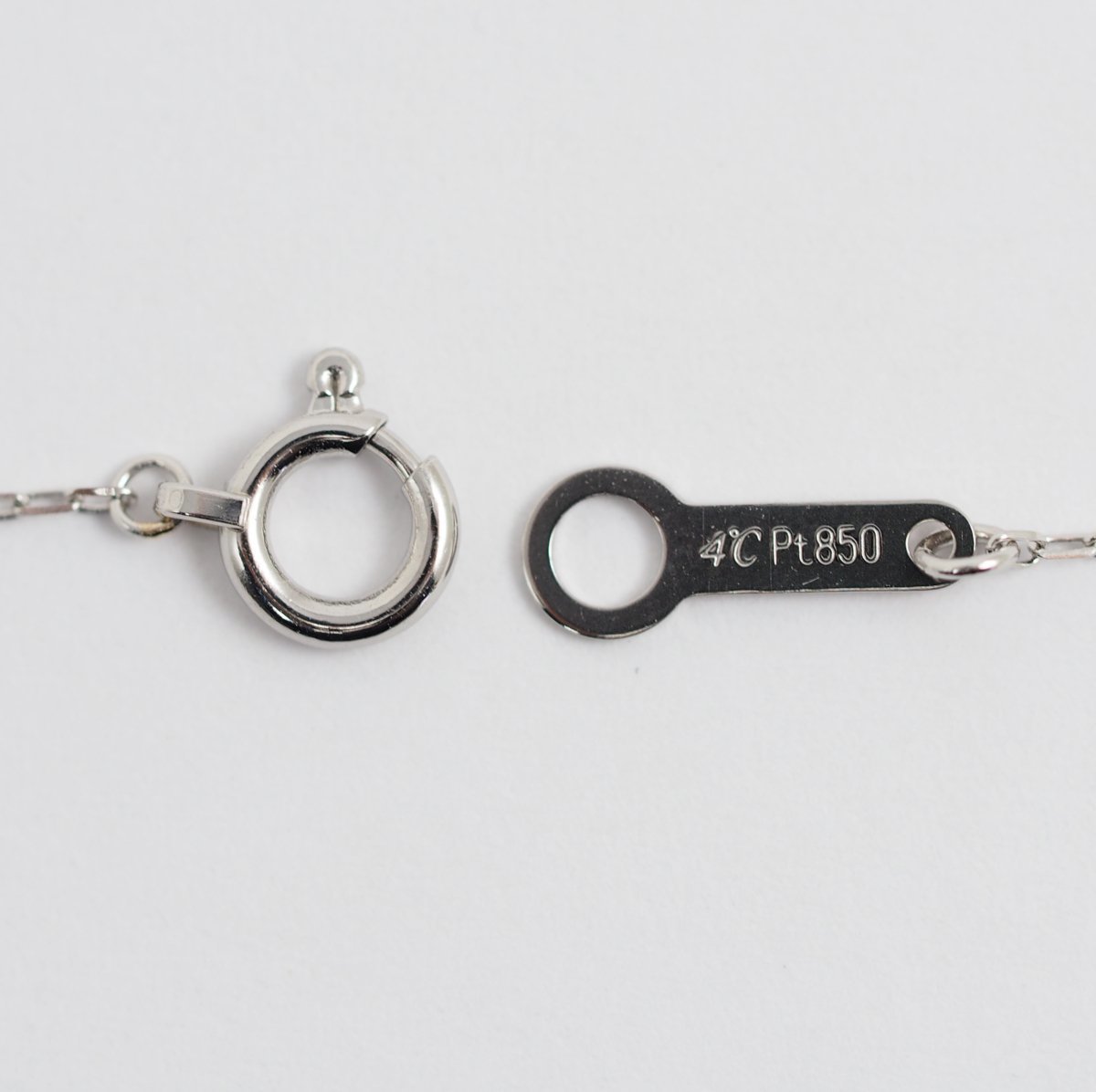 4℃ Pt850 1 diamond 0.182ct F-SI2-EX necklace with certificate of authenticity, warranty, and case