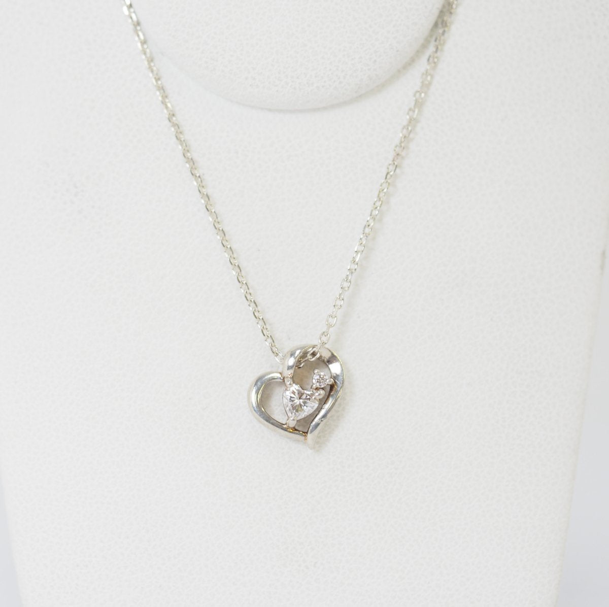4℃ Open Heart Silver Clear Stone Necklace with Case