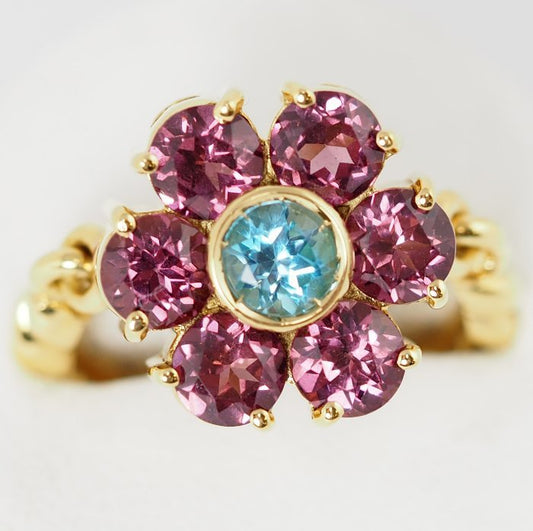 Ponte Vecchio K18YG Blue Topaz/Tourmaline 3.20ct Flower Ring No. 9