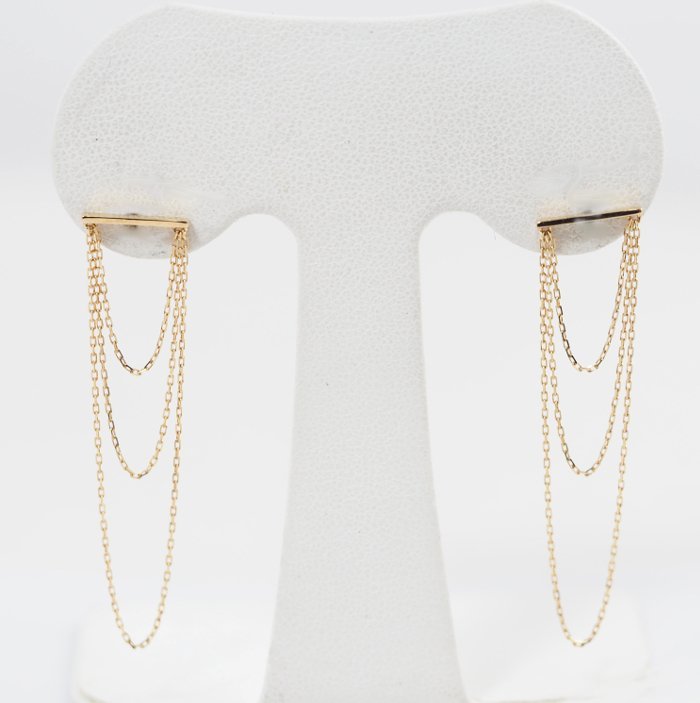 Unused item VENDOME AOYAMA K10 yellow gold 3-strand chain earrings with case