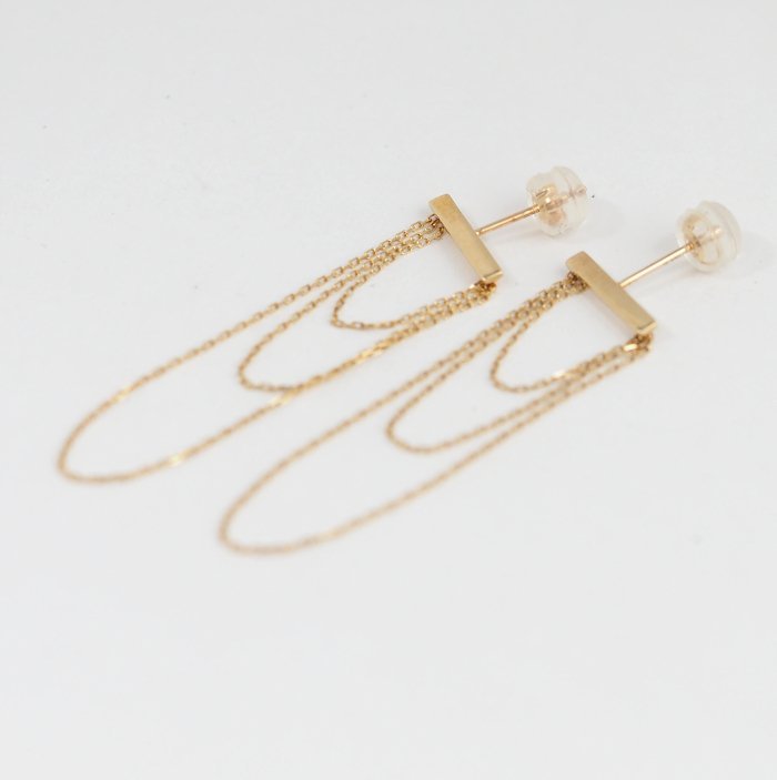 Unused item VENDOME AOYAMA K10 yellow gold 3-strand chain earrings with case