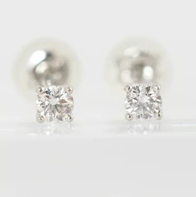 4℃ Pt900 1粒ダイヤモンド0.108ct/0.106ct ピアス