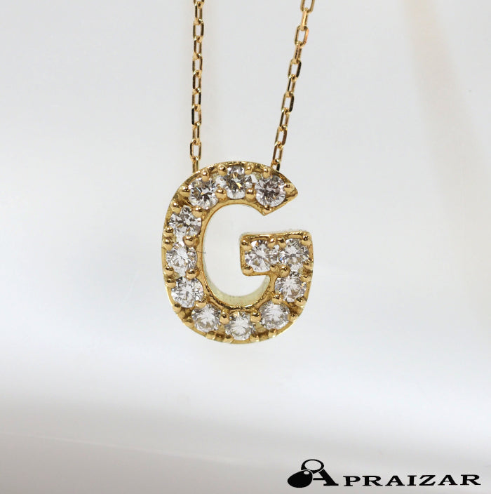 AHKAH アーカー 750 K18イエローゴールド ダイヤ0.19ct プルミエトワールイニシャル (G) ネックレス ケース付