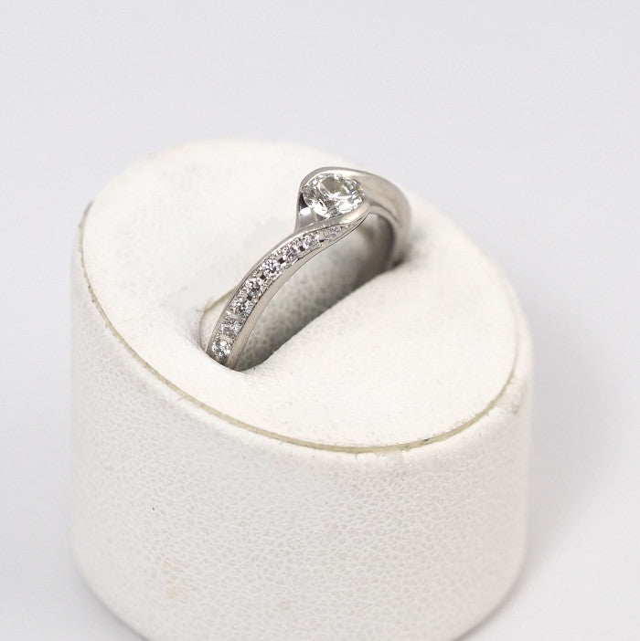NIWAKA 俄 ニワカ PT950 ダイヤ0.268ct G-SI1-3EX 暁 AKATSUKI リング 9号 鑑定書付