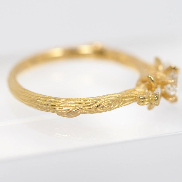 K.uno ケイウノ K18YG ダイヤ0.278ct G-VVS2-3EX /0.11ct ハートアロー ダイヤ リング 10号 鑑定書付