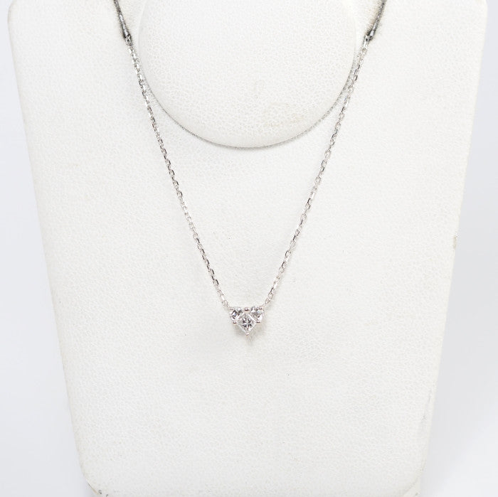 GUCCI 750 18K White Gold Diamond Heart Necklace with Case