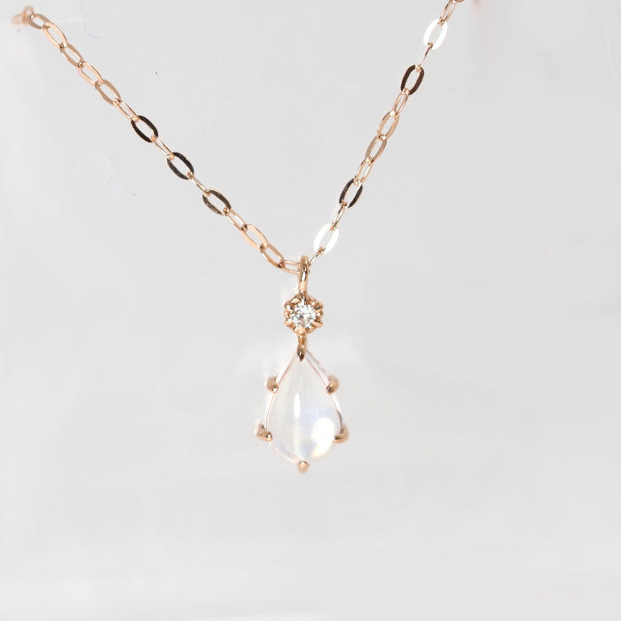 4℃ K10ピンクゴールド ムーンストーン ダイヤ ネックレス