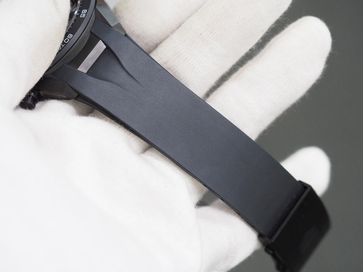タグ・ホイヤー カレラ Like New Carrera Chronograph Extreme Sport CBU2080 Strap No Adjusted Please read all DESCRIPTION before purchase【*Credit cards cannot be used for purchases from overseas.】