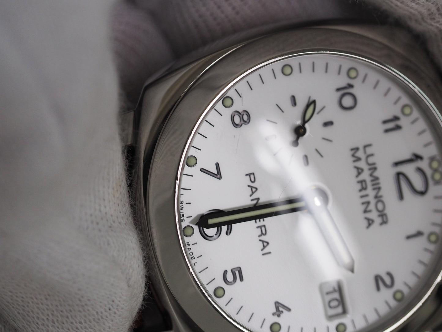 Panerai Luminor Marina 1950 3 Days Automatic Luminor Marina 1950 PAM00523 Number P Please read all DESCRIPTION before purchase. [*Credit cards cannot be used for purchases from overseas.]