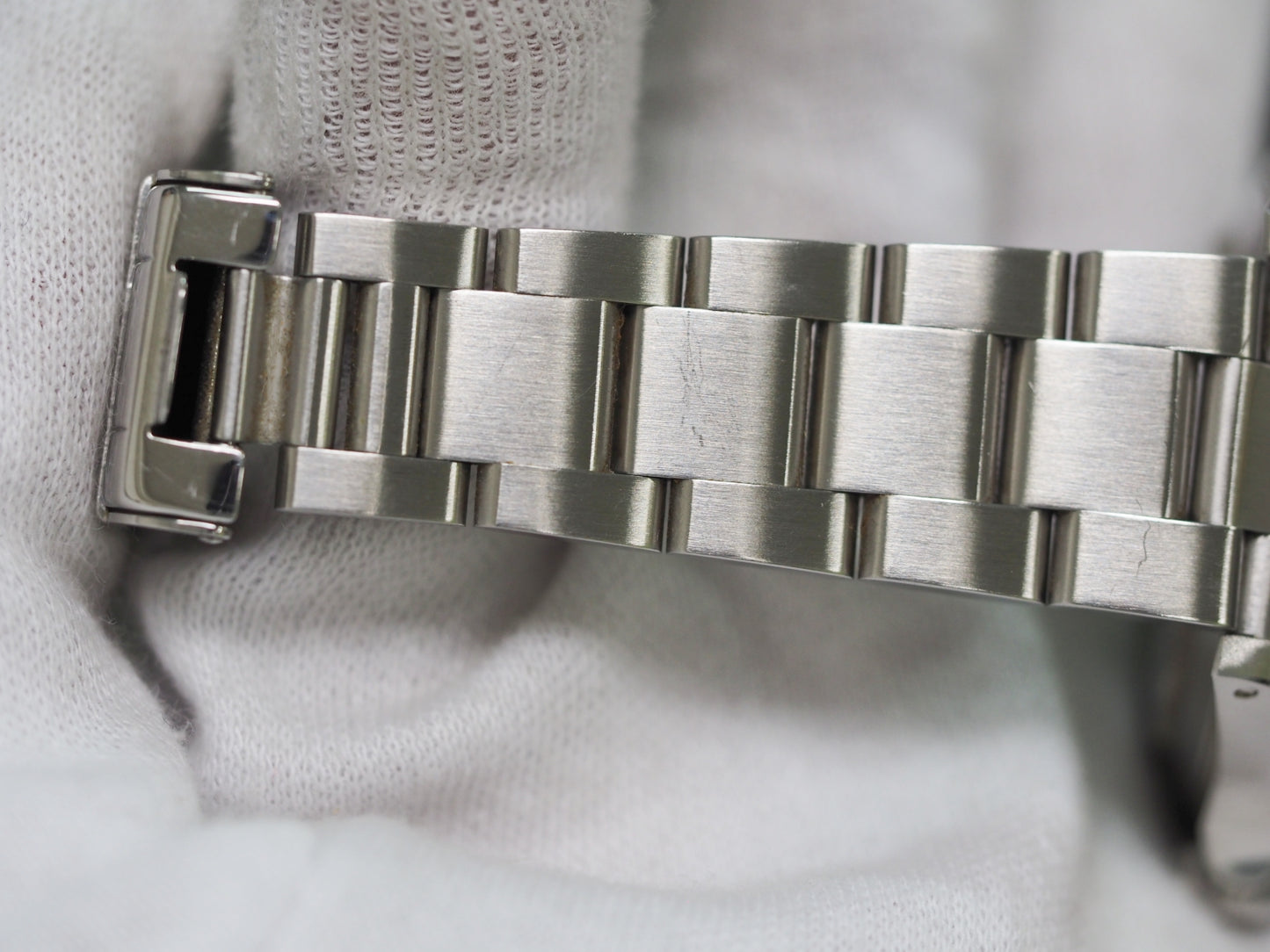 ロレックス サブマリーナ ノンデイト Submariner 14060M Serial Y67【*Credit cards cannot be used for purchases from overseas.】