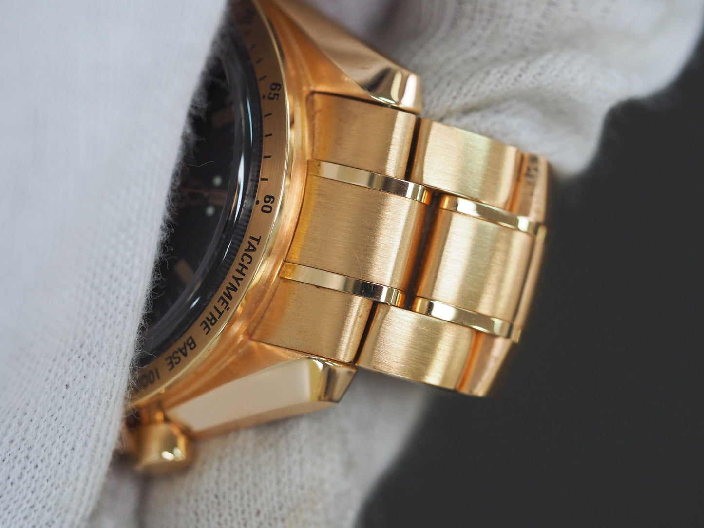 オメガ スピードマスター ブロード アロー Speedmaster Broad Arrow 321.50.42.50.01.001 Please read all DESCRIPTION before purchase【*Credit cards cannot be used for purchases from overseas.】