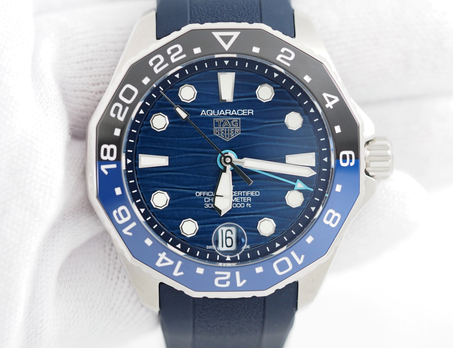 タグ・ホイヤー アクアレーサー 300M Unused Aquaracer Professional 300 GMT WBP5114 Please read all DESCRIPTION before purchase【*Credit cards cannot be used for purchases from overseas.】