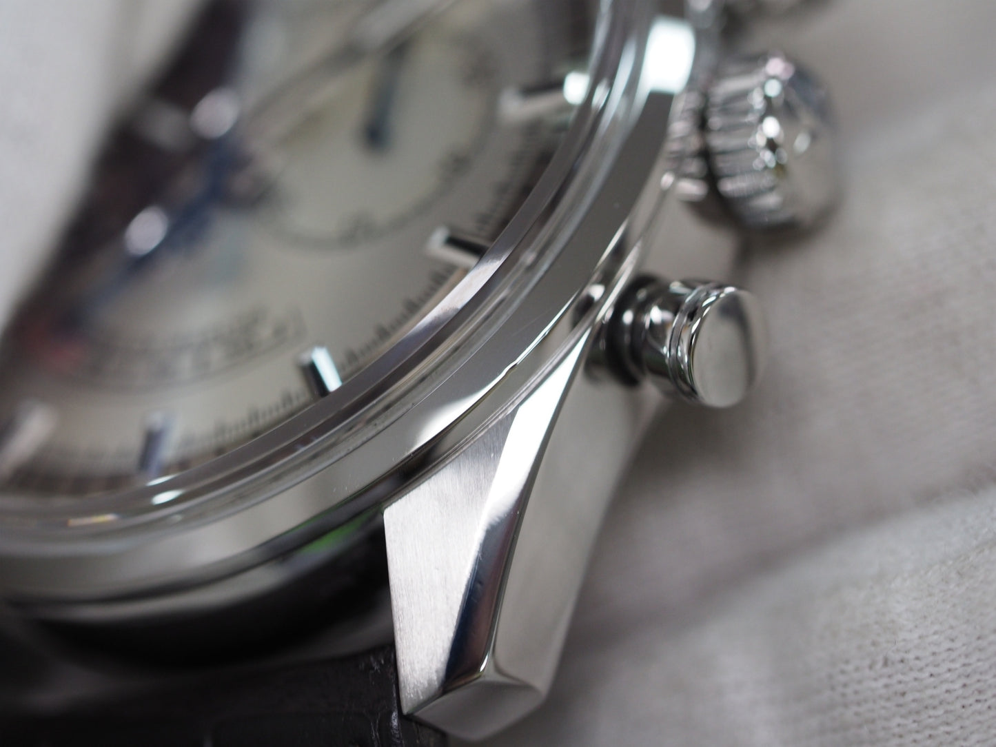 ゼニス クロノマスター El Primero Chronomaster Power Reserve 03.2080.4021 Please read all DESCRIPTION before purchase【*Credit cards cannot be used for purchases from overseas.】