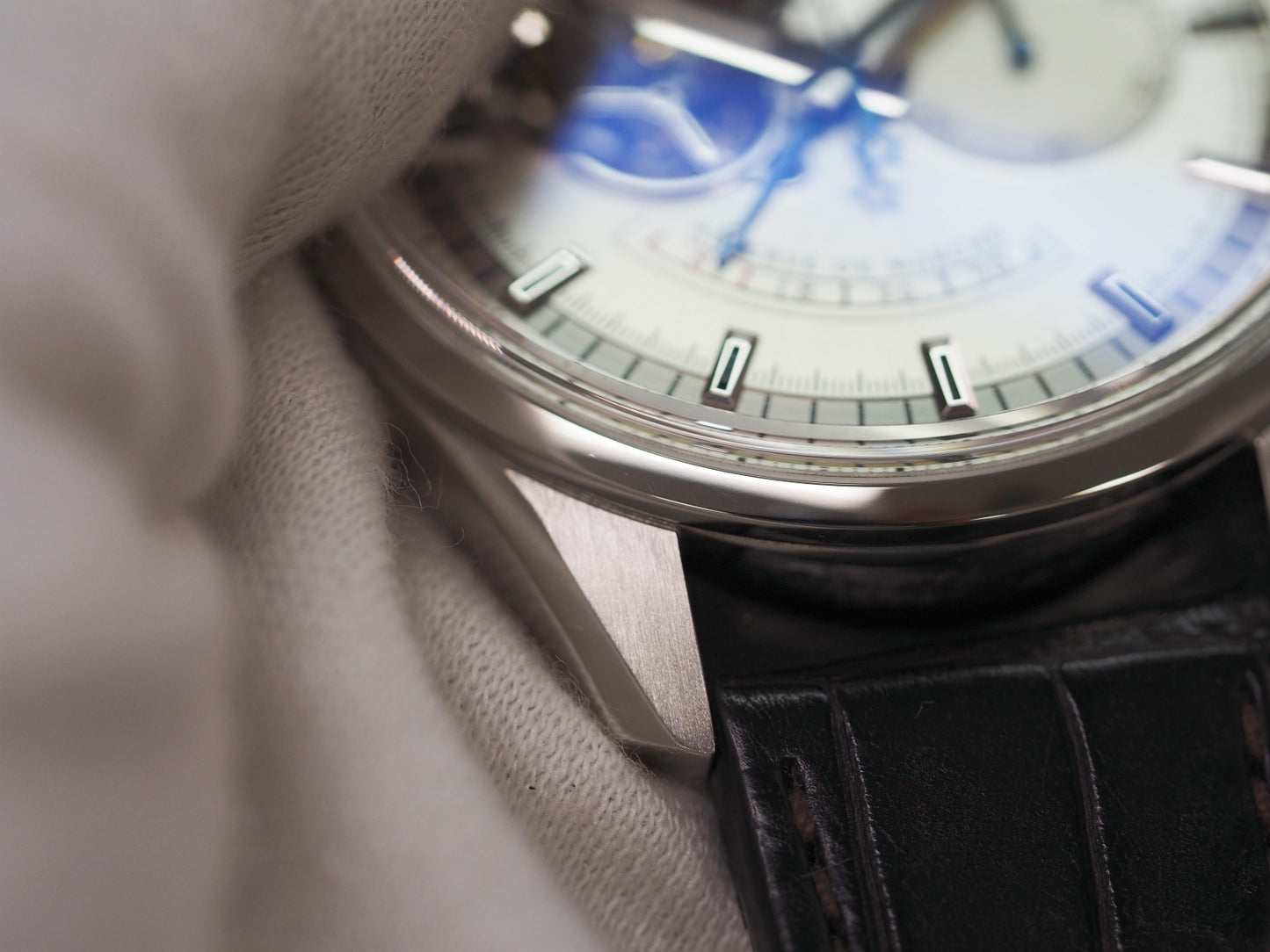 ゼニス クロノマスター El Primero Chronomaster Power Reserve 03.2080.4021 Please read all DESCRIPTION before purchase【*Credit cards cannot be used for purchases from overseas.】