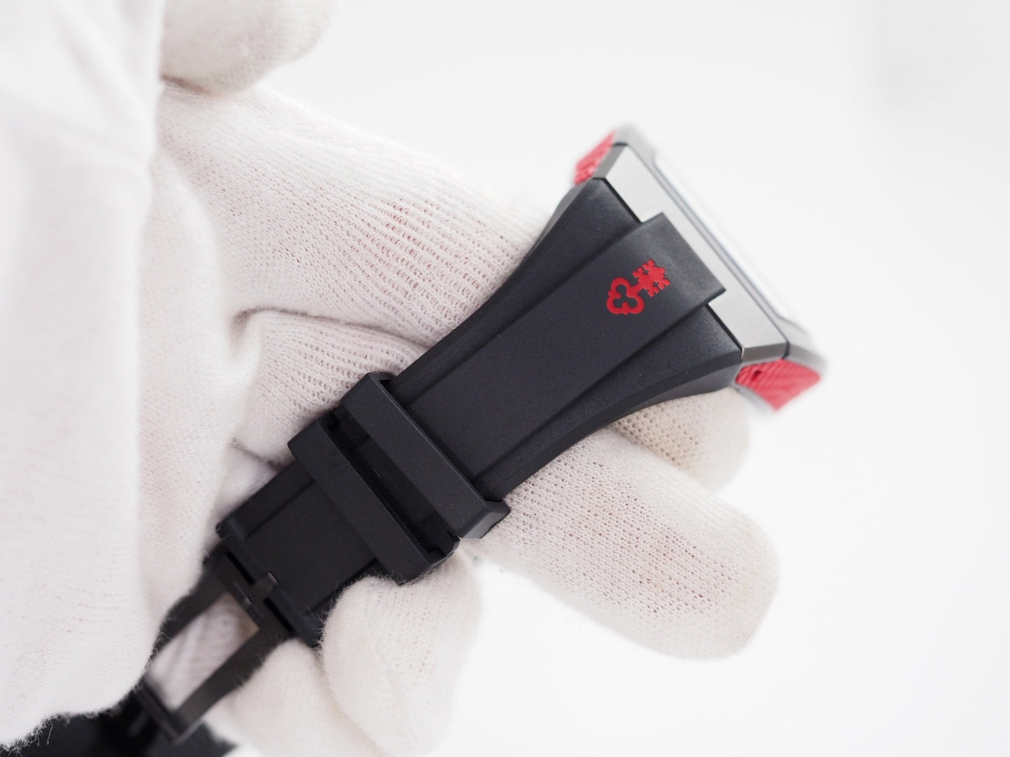 コルム Like New Lab Limited to 99 410.100.95 Please read all DESCRIPTION before purchase【*Credit cards cannot be used for purchases from overseas.】