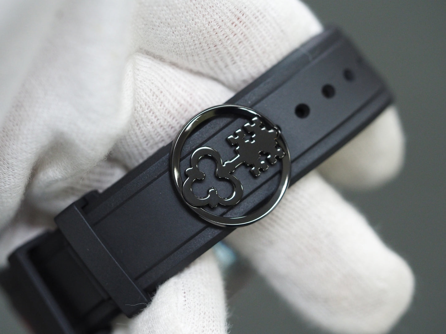 コルム Like New Lab Limited to 99 410.100.95 Please read all DESCRIPTION before purchase【*Credit cards cannot be used for purchases from overseas.】