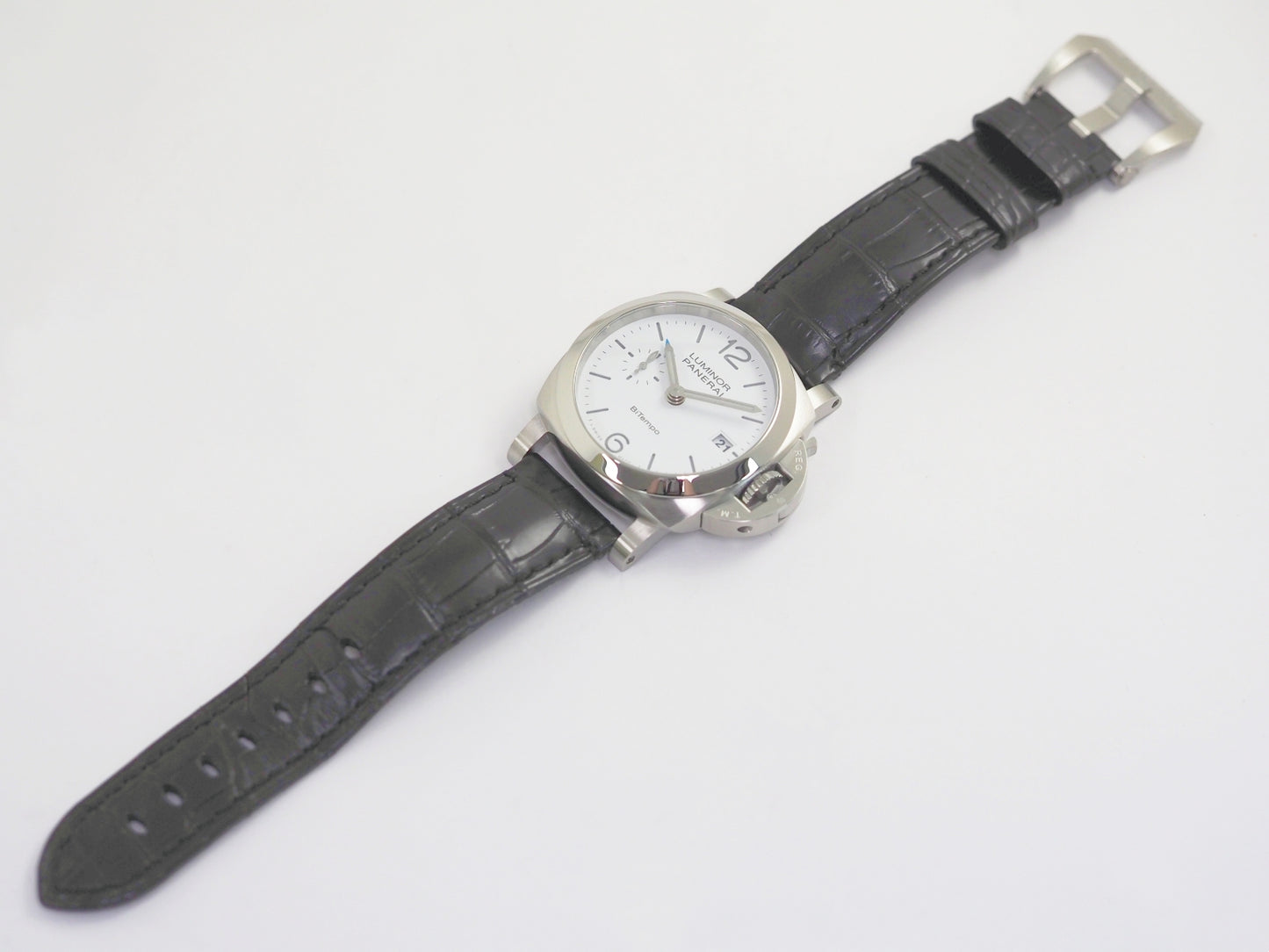 パネライ Top Condition Luminor Quaranta Bitempo PAM01367 Number Z Please read all DESCRIPTION before purchase【*Credit cards cannot be used for purchases from overseas.】