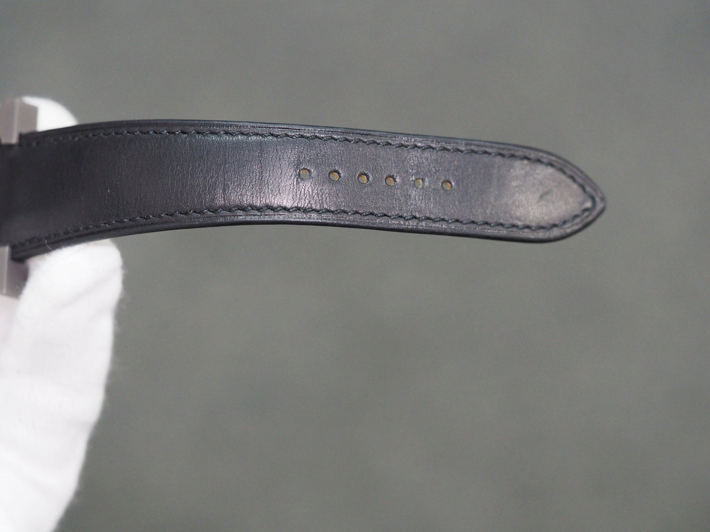 エルメス Unused H Watch HH5.841 Please read all DESCRIPTION before purchase【*Credit cards cannot be used for purchases from overseas.】