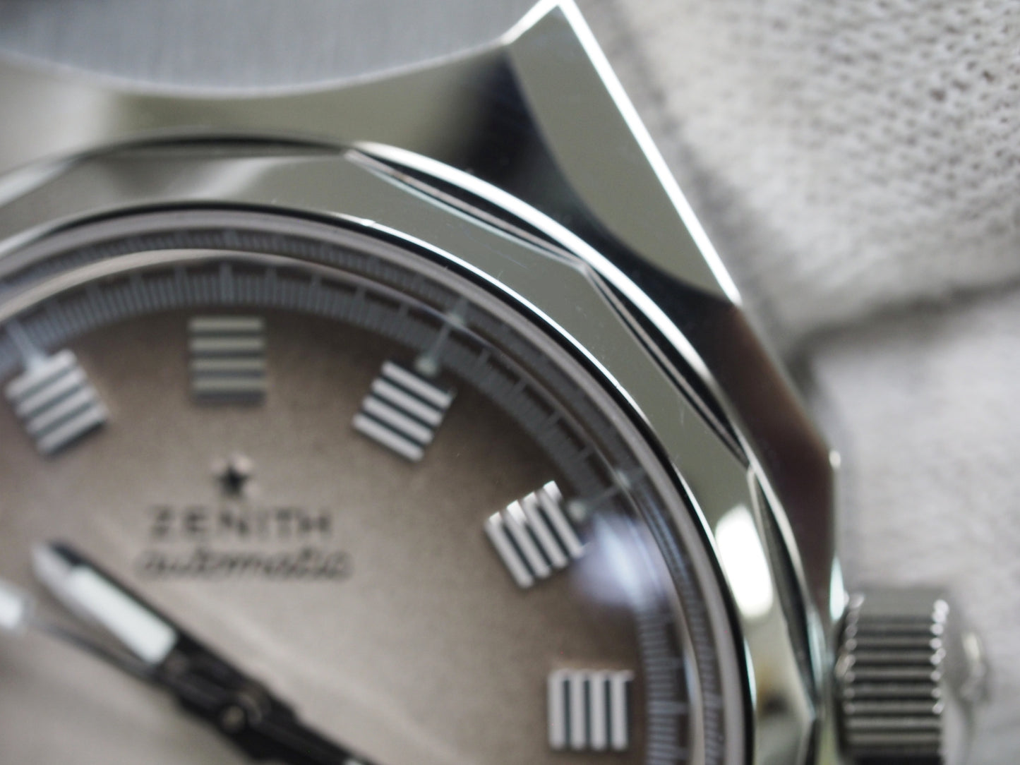 ゼニス デフィー Defy Revival Limited to 250 Pieces A3642 03.A3642.670 Dial is between gray and brown Please read all DESCRIPTION before purchase【*Credit cards cannot be used for purchases from overseas.】