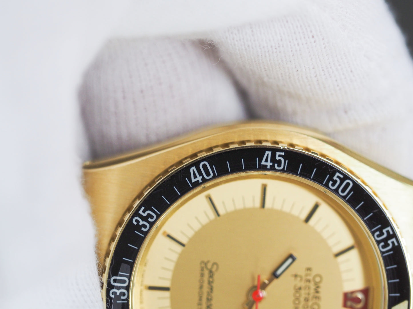 オメガ シーマスター Serviced and polished by Omega Seamaster Electronic Chronometer 198.0005 Please read all DESCRIPTION before purchase【*Credit cards cannot be used for purchases from overseas.】